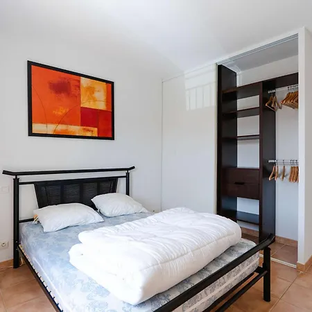 Apartment 3 Pieces Avec Internet Et Parking Prive A Narbonne-plage - Fr-1-409-285